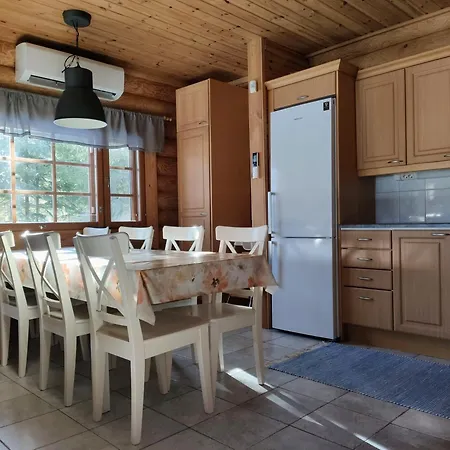 Kivitasku - Arkea Pakoon